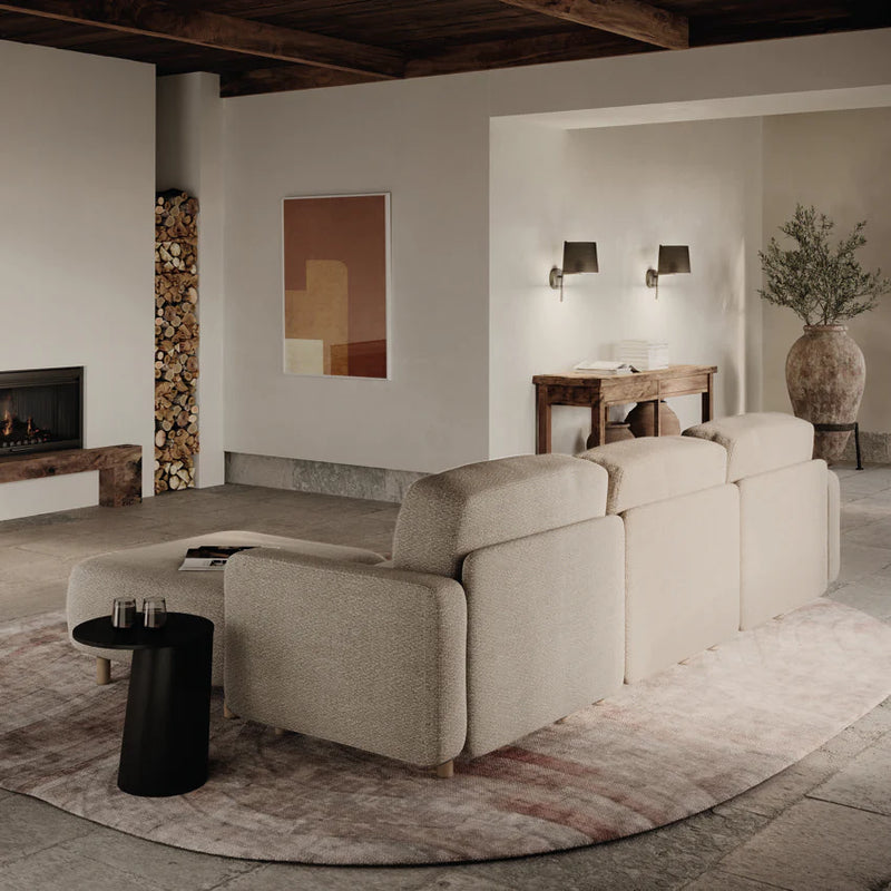 Discover the sophisticated versatility of modular sofas